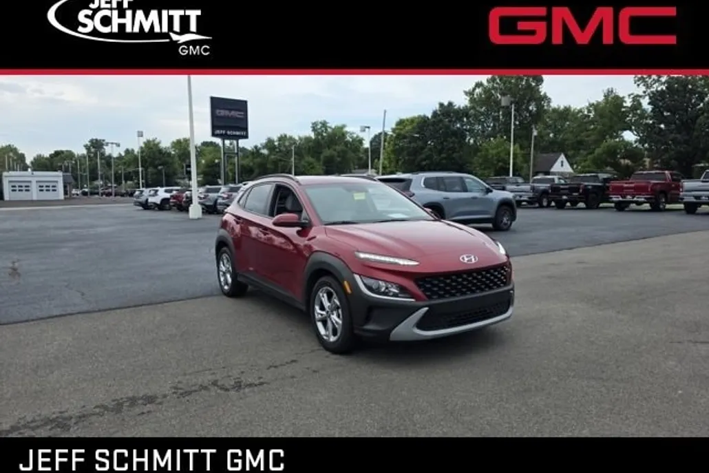 2023 Hyundai Kona SEL photo 1