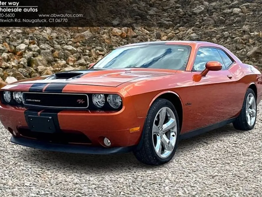 2011 Dodge Challenger R/T photo 1