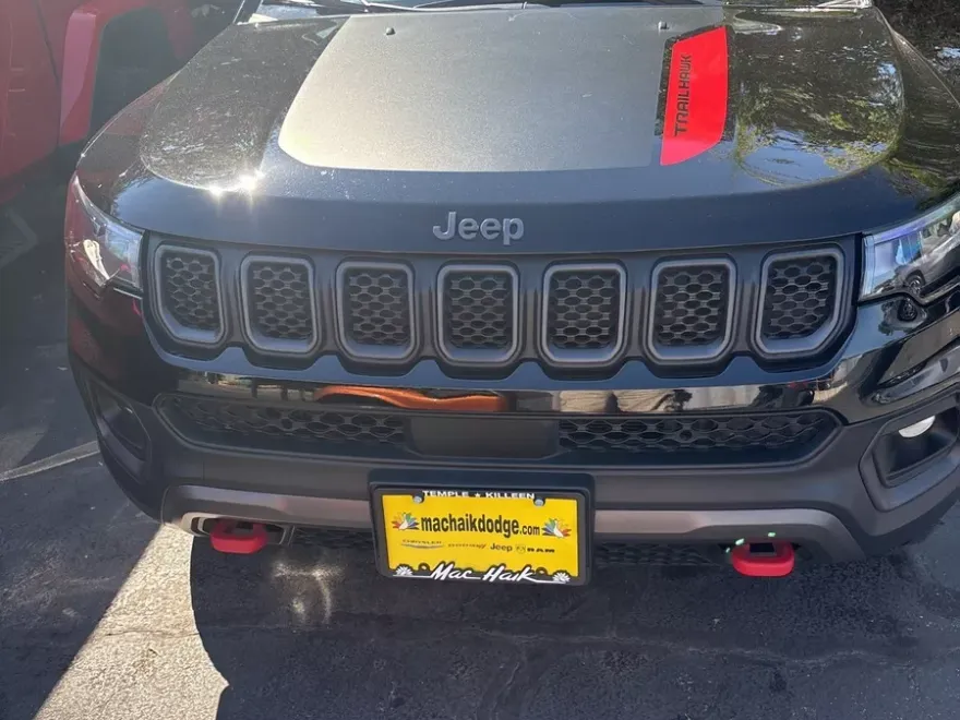 2023 Jeep Compass Trailhawk photo 1