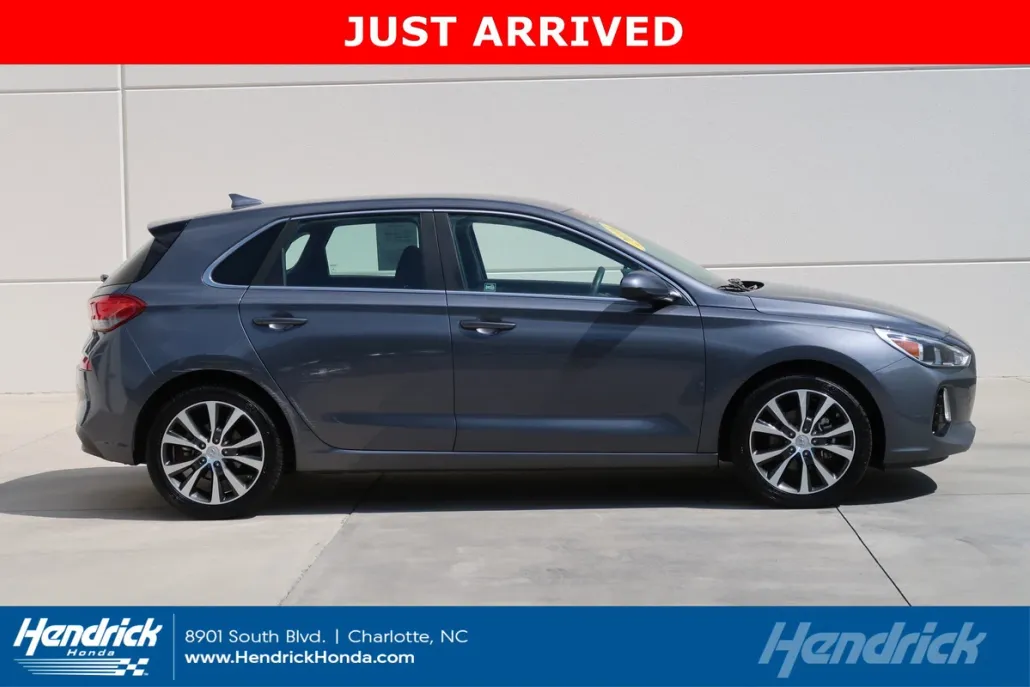 2018 Hyundai Elantra GT photo 1