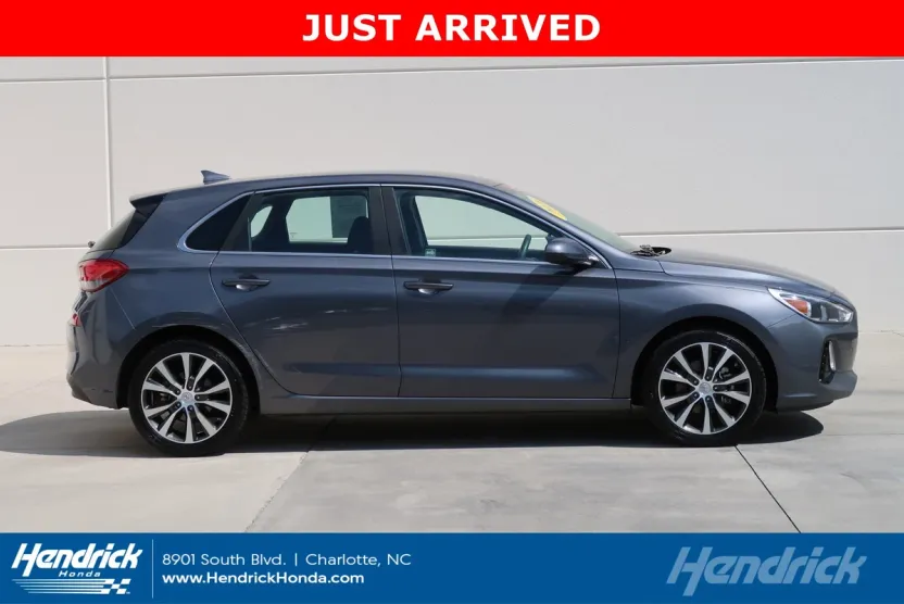 2018 Hyundai Elantra GT photo 1