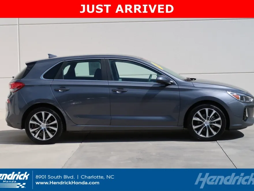 2018 Hyundai Elantra GT photo 1