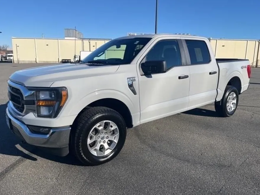 2023 Ford F-150 XLT photo 1