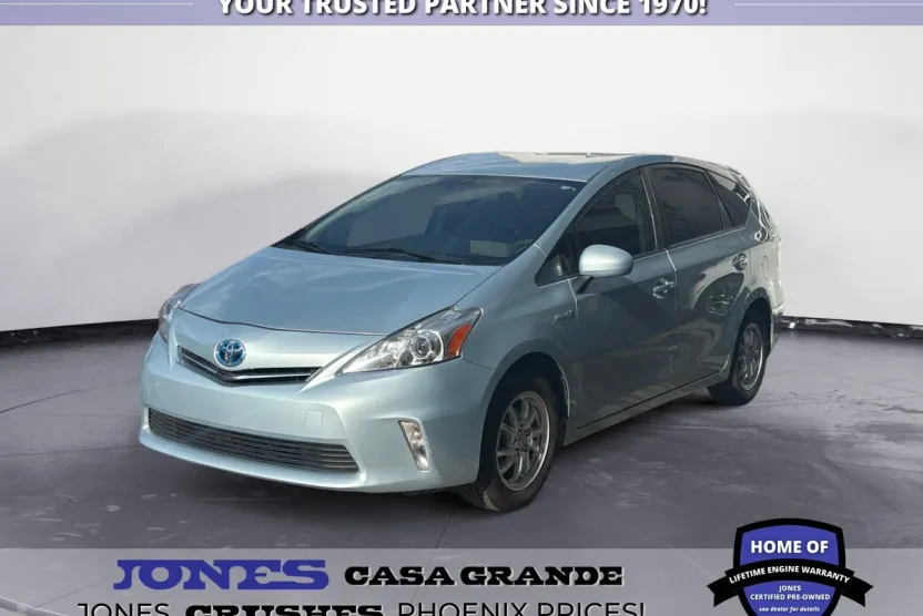 2012 Toyota Prius V Two photo 1