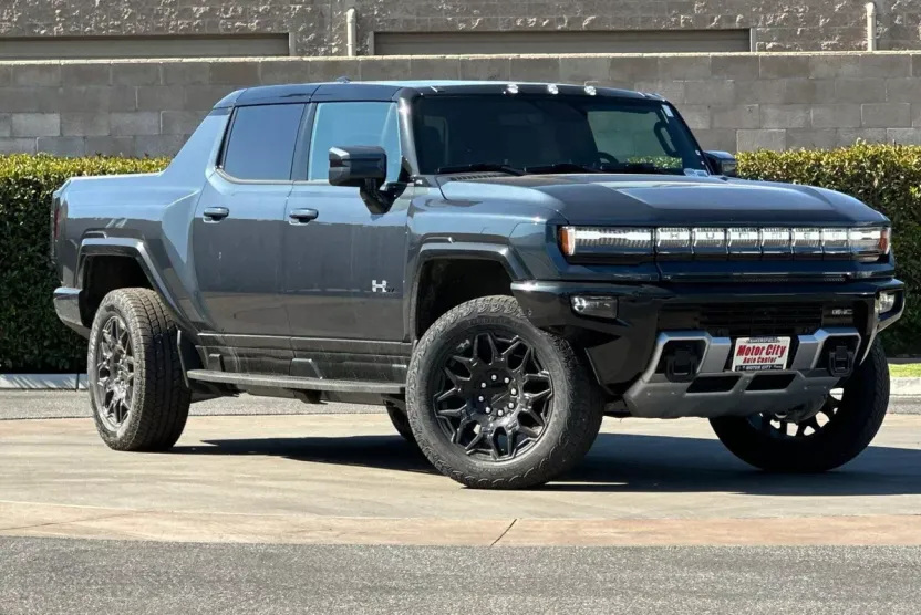 2025 Gmc Hummer EV Pickup photo 1