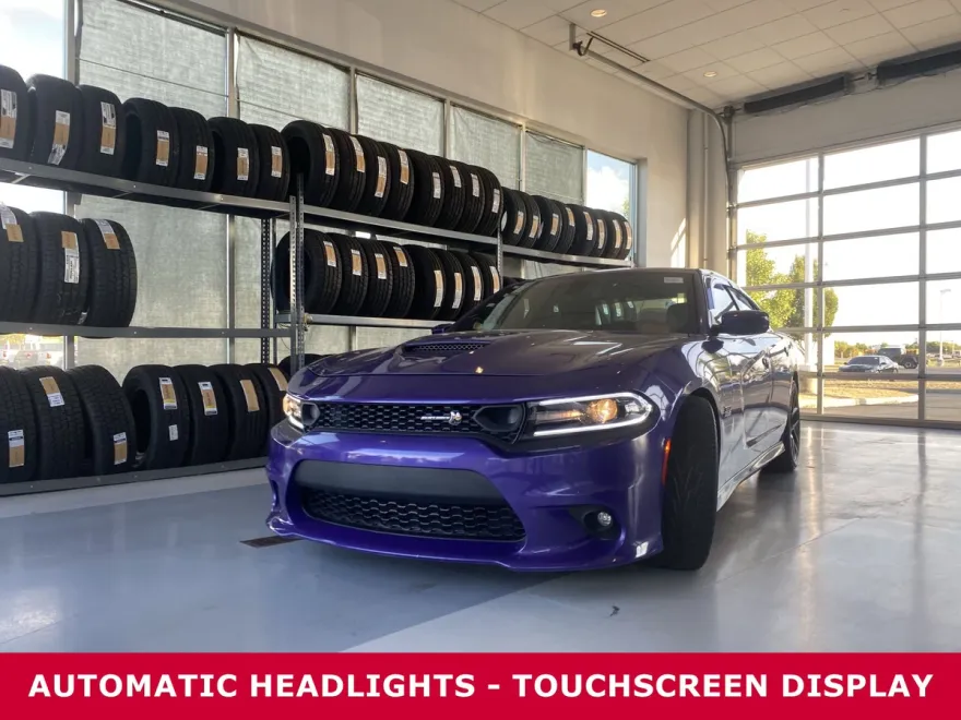 2019 Dodge Charger SRT8 R/T Scat Pack photo 1