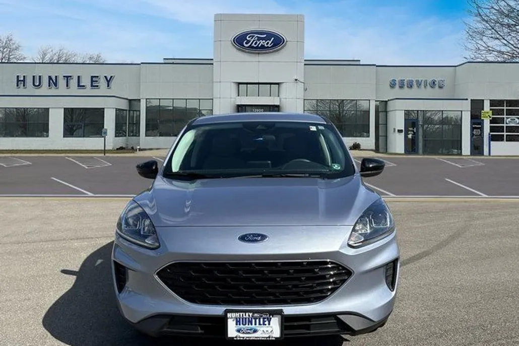 2022 Ford Escape SE Hybrid photo 1