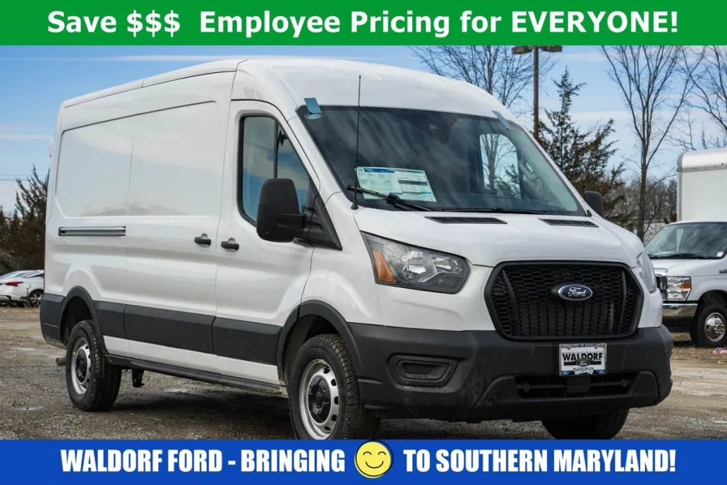2025 Ford Transit Cargo Van photo 1