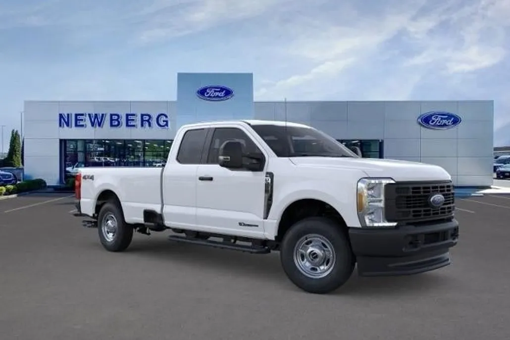 2025 Ford F-250 XL photo 1