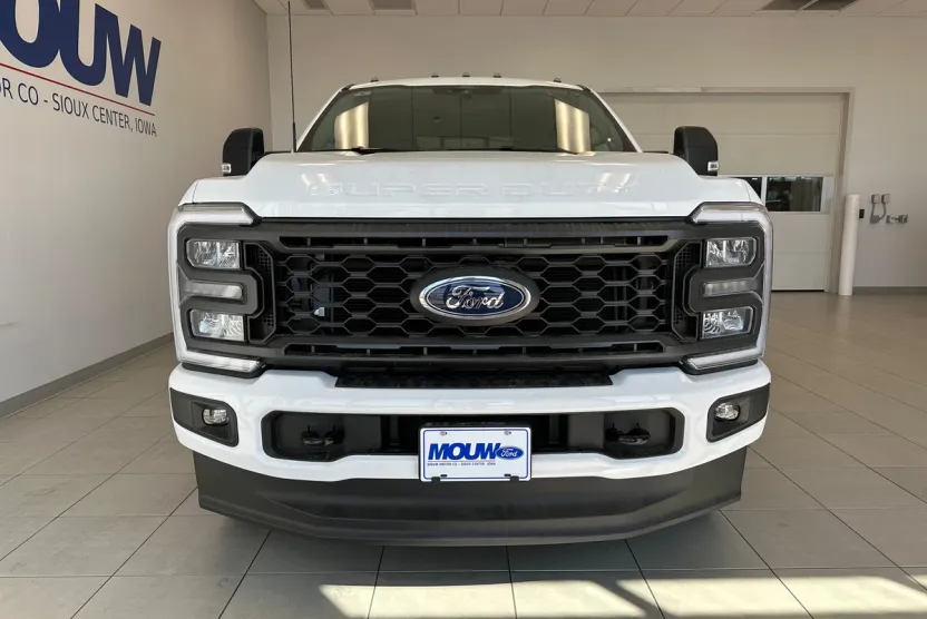 2026 Ford F-250 XL photo 1