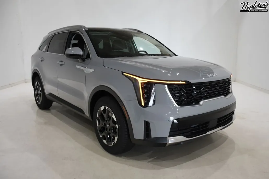 2026 Kia Sorento S photo 1