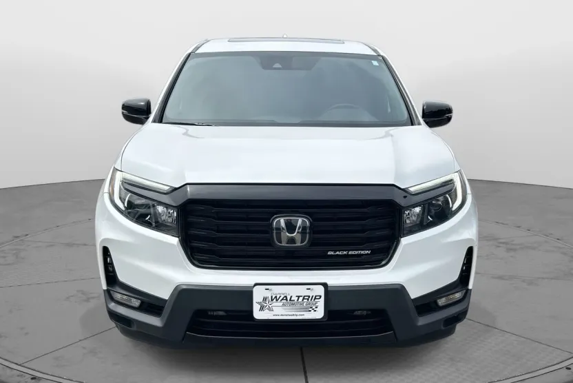 2023 Honda Ridgeline Black Edition photo 1