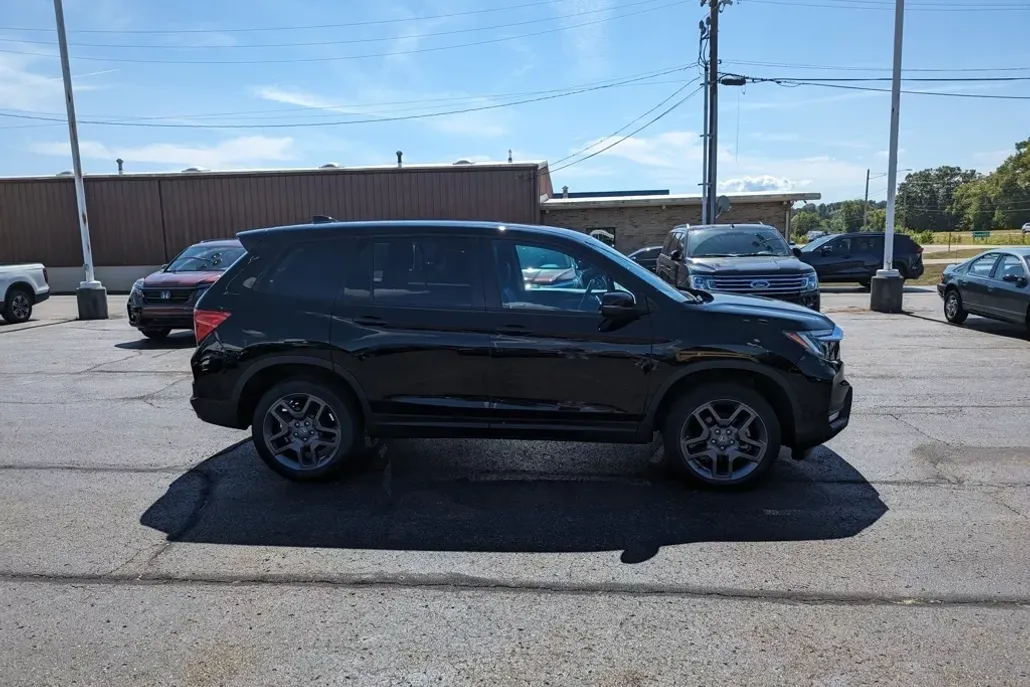 2022 Honda Passport EX-L photo 1