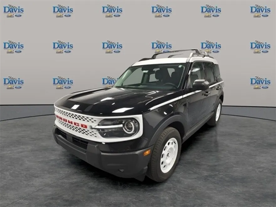 2025 Ford Bronco Sport Heritage photo 1