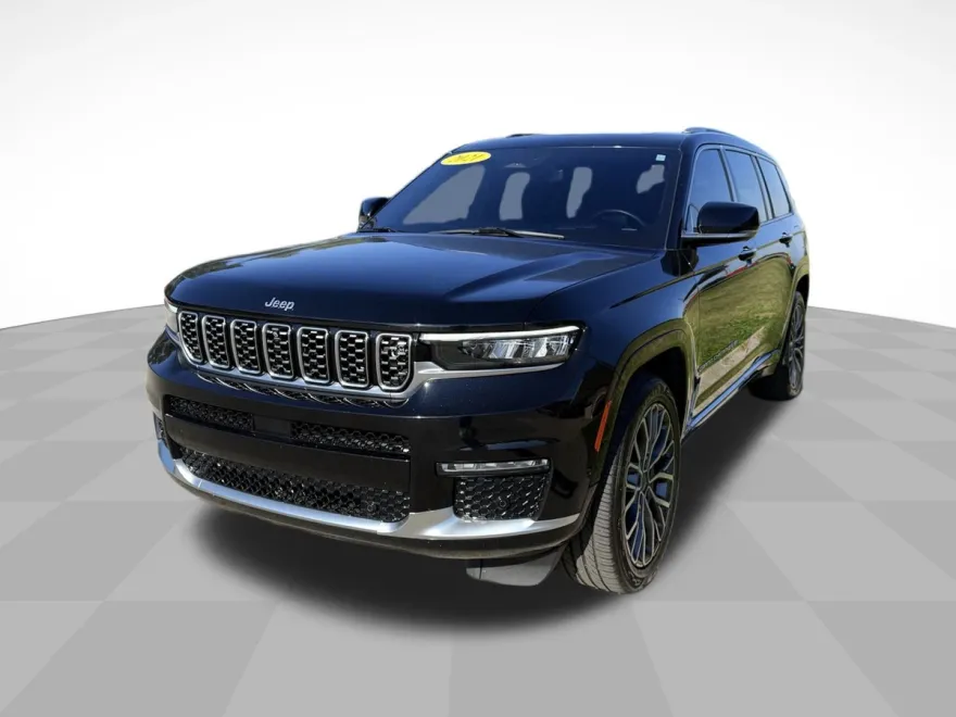 2021 Jeep Grand Cherokee L Summit Reserve photo 1