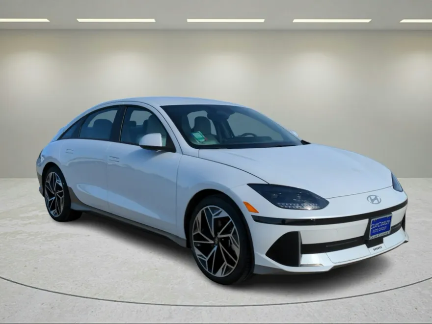 2025 Hyundai Ioniq 6 SEL photo 1