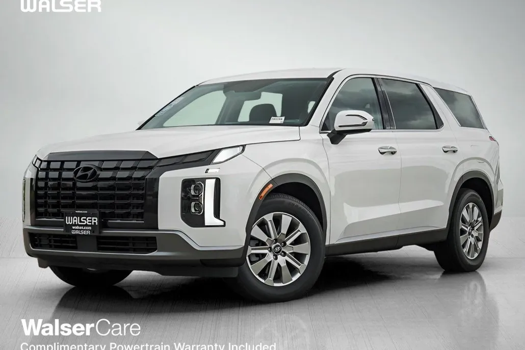 2025 Hyundai Palisade SE photo 1