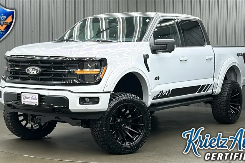 2025 Ford F-150 XLT photo 1