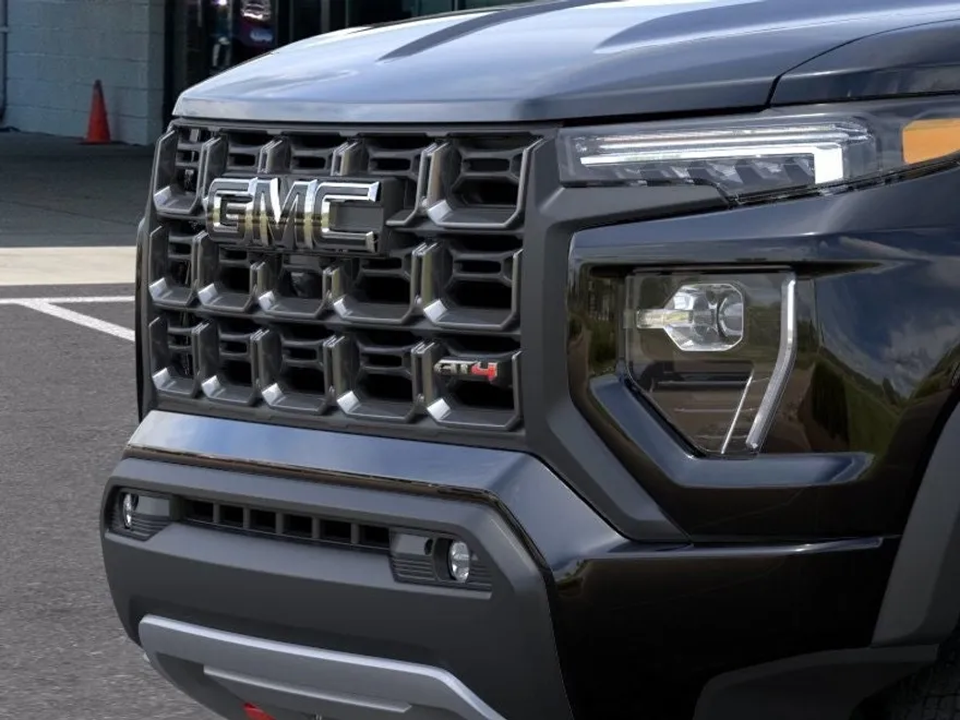 2025 Gmc Canyon AT4 photo 13