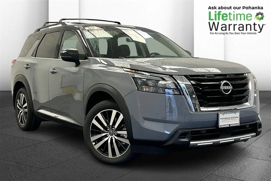 2025 Nissan Pathfinder Platinum photo 1