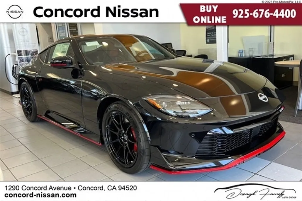 2024 Nissan Z Nismo photo 1