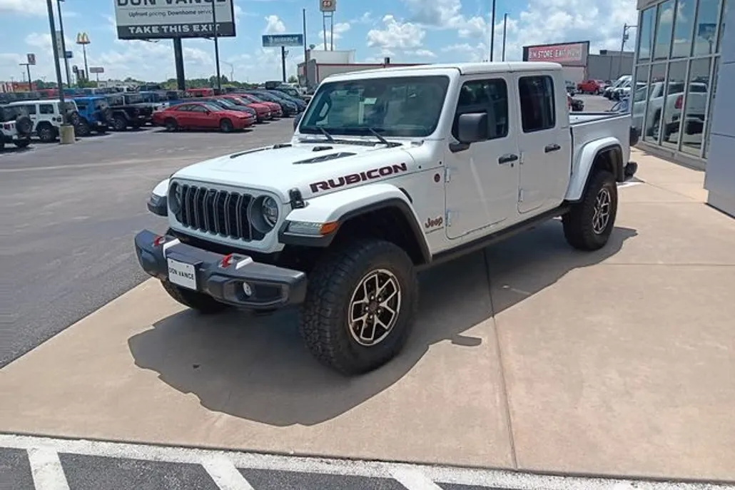 2025 Jeep Gladiator Rubicon photo 1