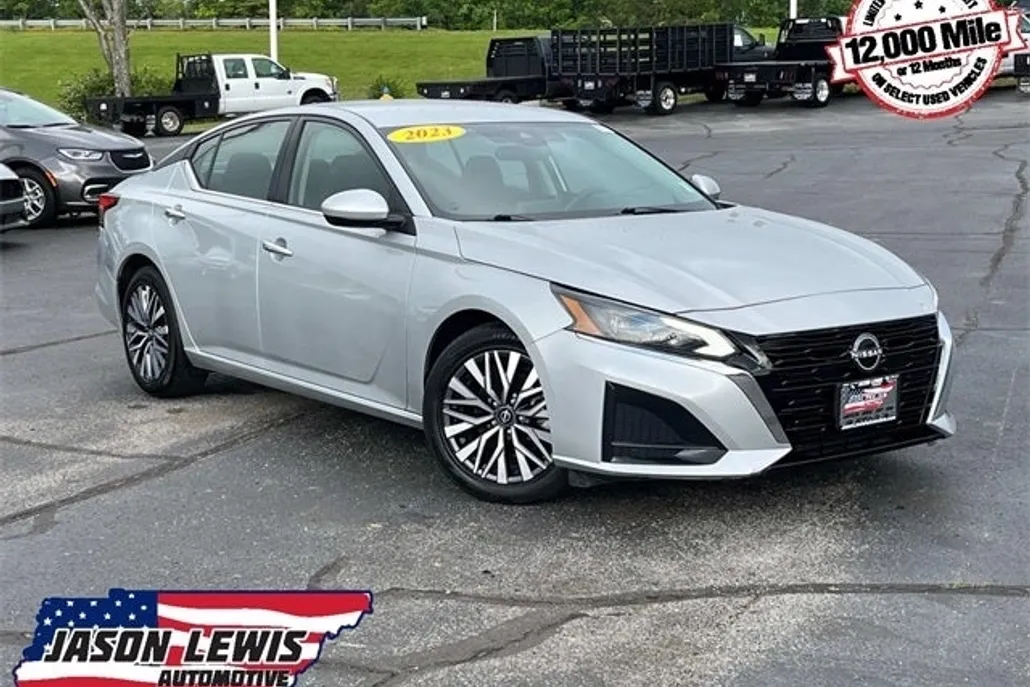 2023 Nissan Altima 2.5 SV photo 1