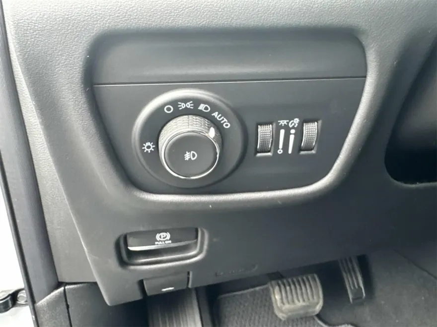 2025 Jeep Grand Cherokee L Summit photo 27