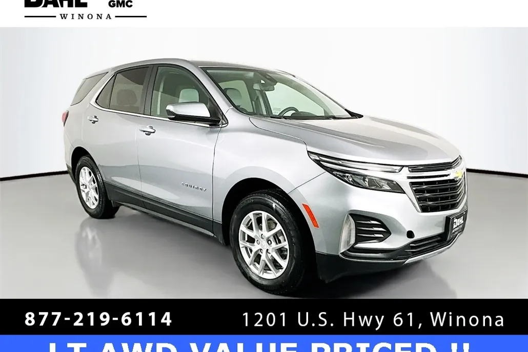2023 Chevrolet Equinox LT photo 1