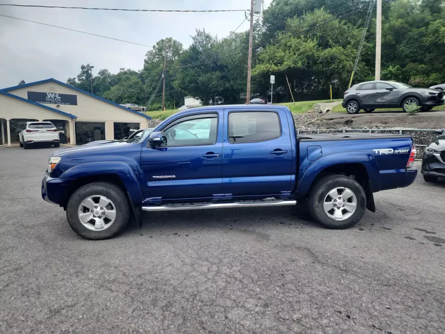 2014 Toyota Tacoma 4x4 photo 1