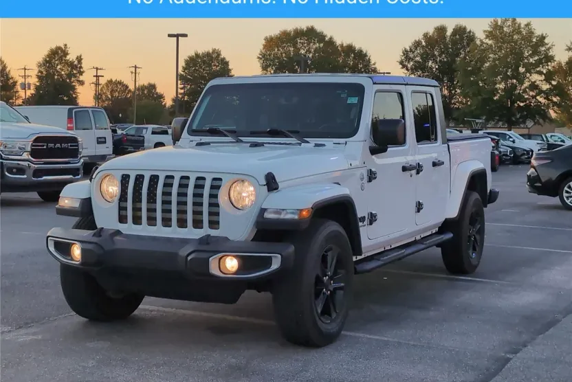 2021 Jeep Gladiator Sport S photo 1