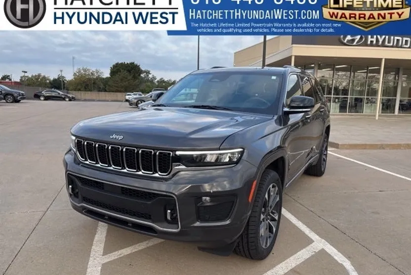 2021 Jeep Grand Cherokee Overland photo 1