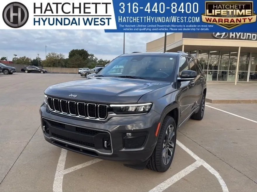 2021 Jeep Grand Cherokee Overland photo 1