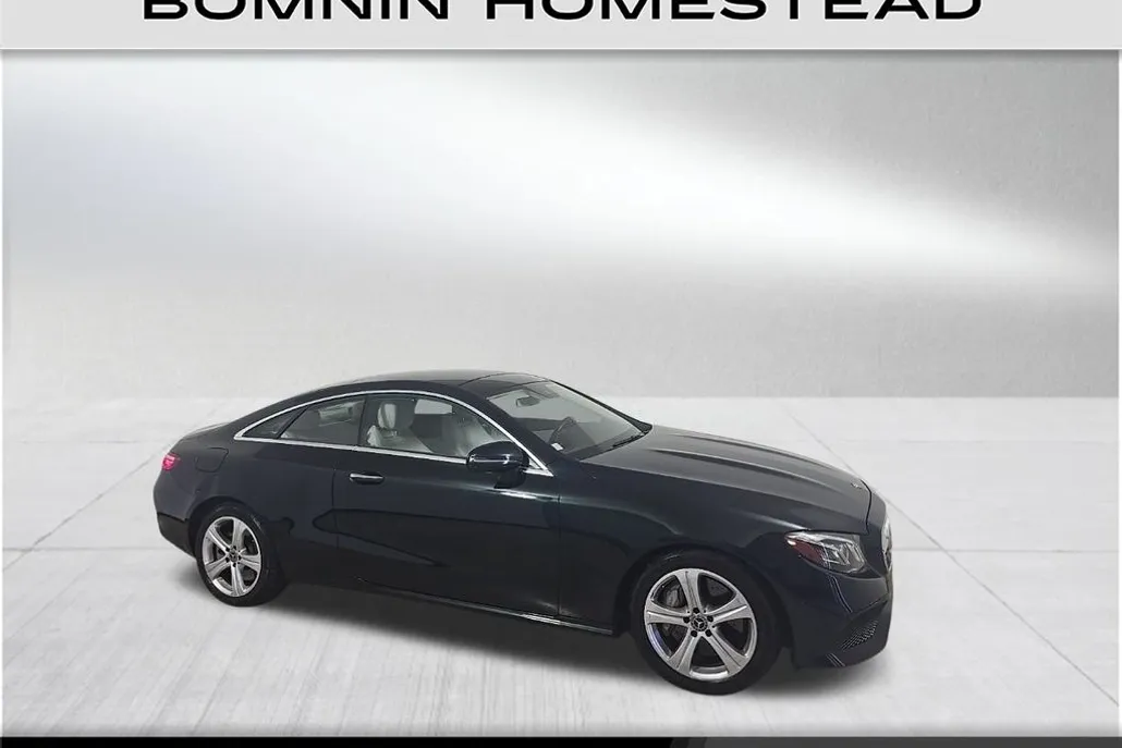 2018 Mercedes Benz E 400 photo 1