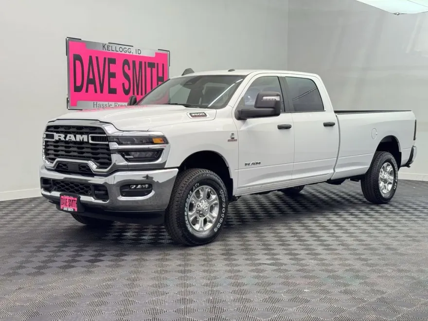 2025 Ram 3500 Big Horn photo 1