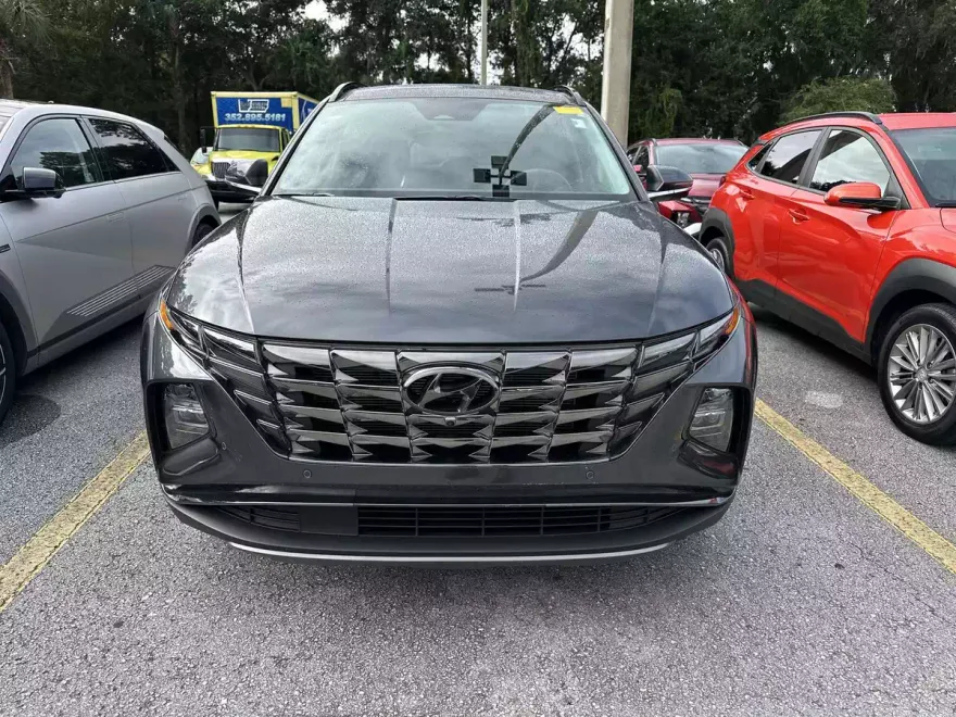 2022 Hyundai Tucson Limited photo 1