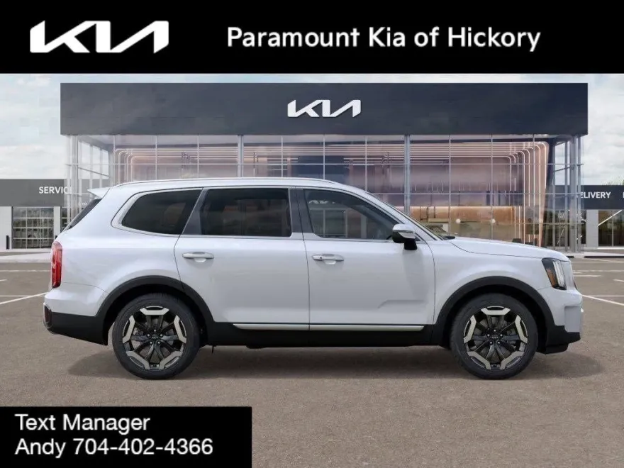 2025 Kia Telluride S photo 1