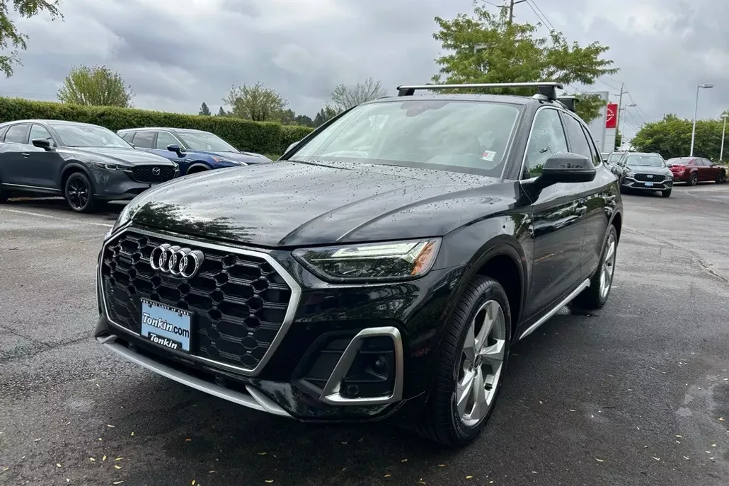 2023 Audi Q5 45 S line Premium photo 1