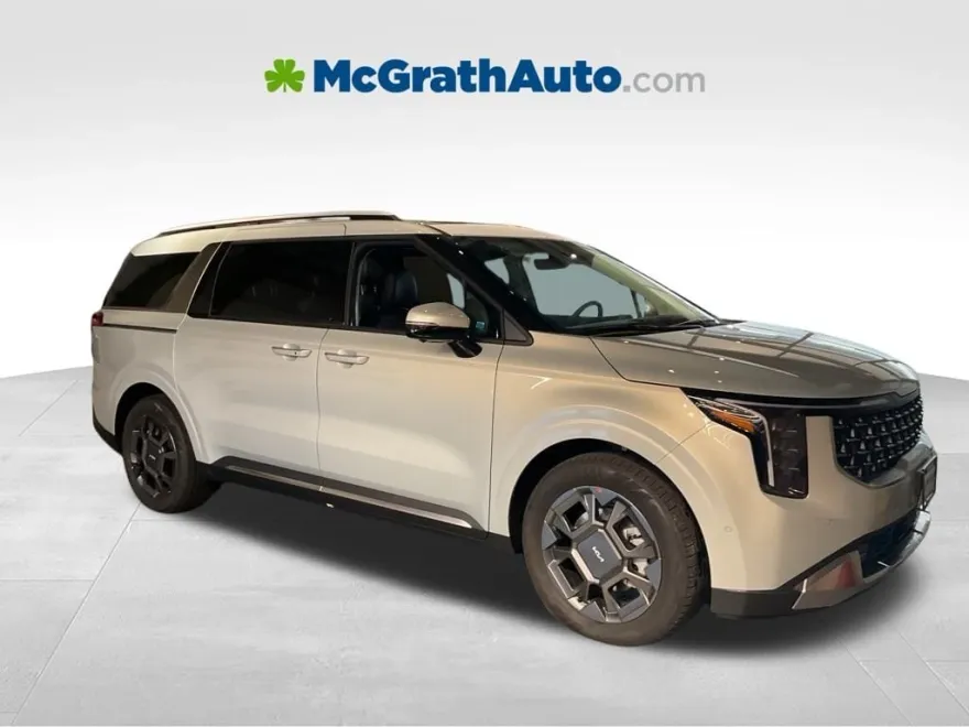 2026 Kia Carnival SX photo 1