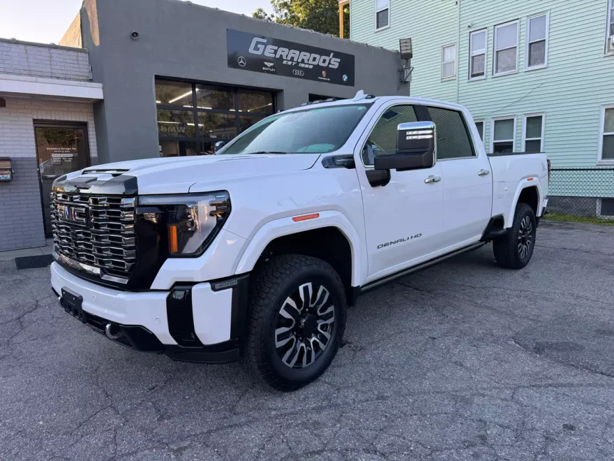 2025 Gmc Sierra 3500 HD Denali Ultimate photo 1