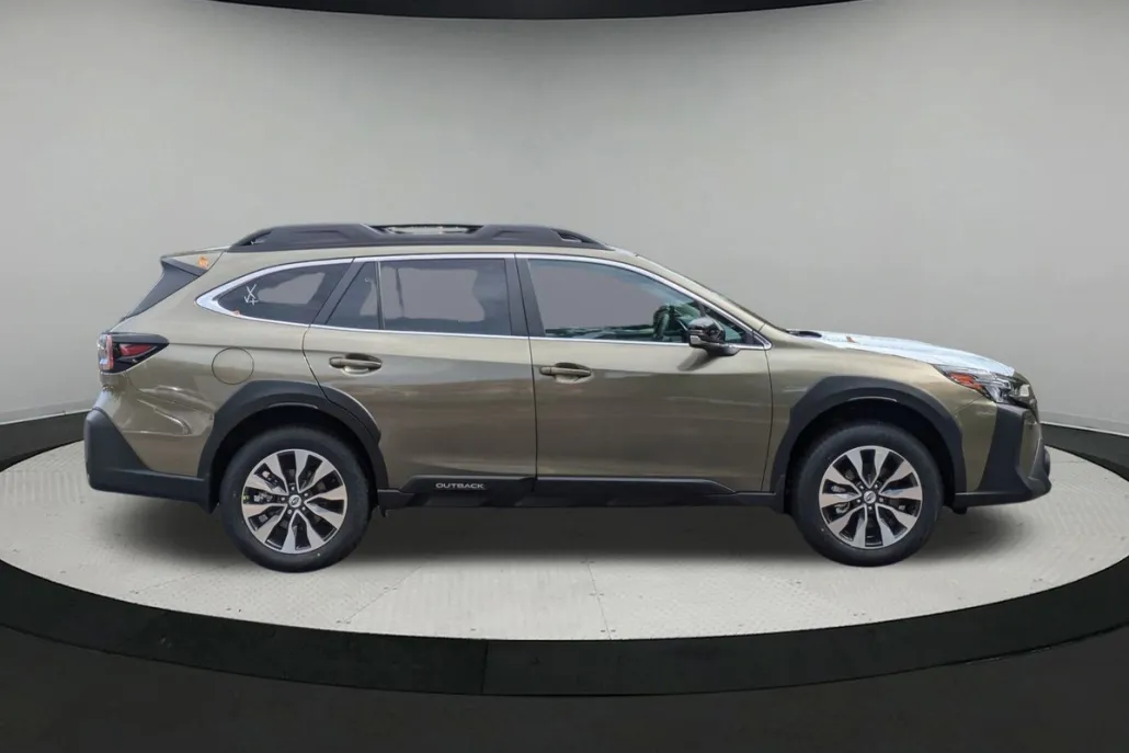 2025 Subaru Outback Limited photo 1