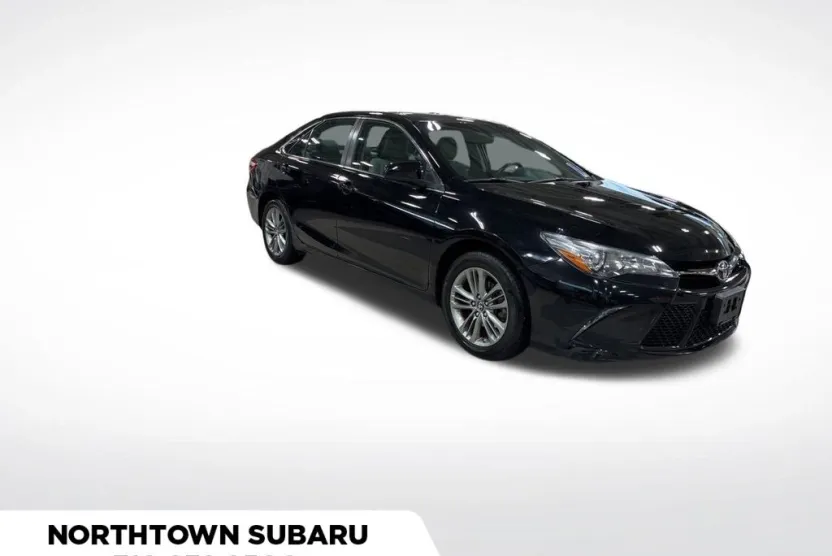 2017 Toyota Camry XLE XSE photo 1