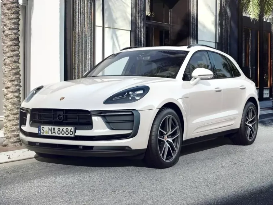 2025 Porsche Macan Base photo 1