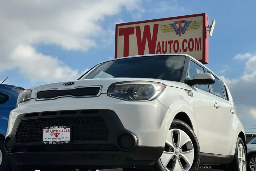 2014 Kia Soul Base photo 1