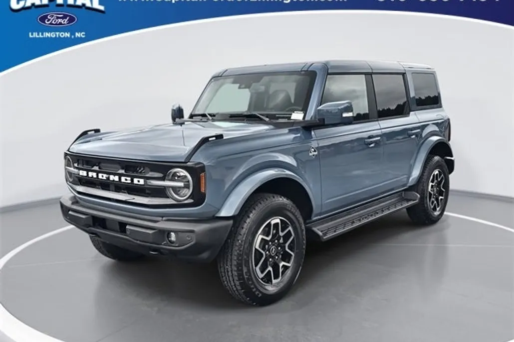 2025 Ford Bronco Outer Banks photo 1