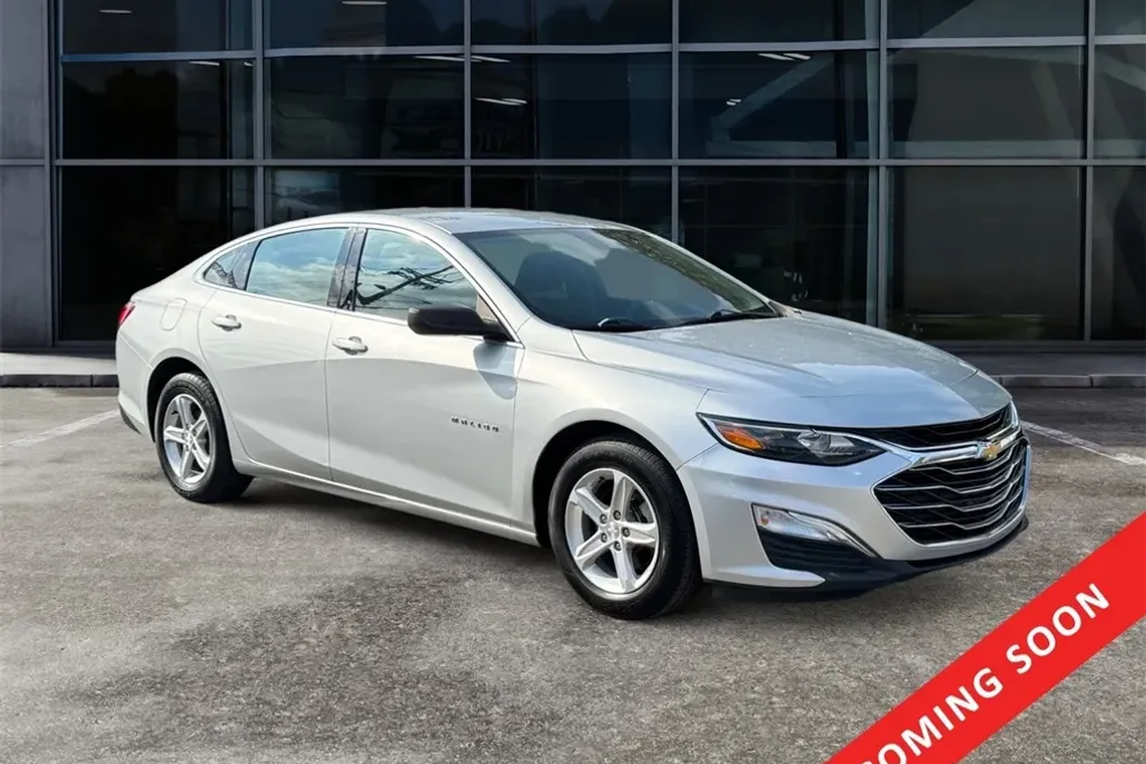 2020 Chevrolet Malibu LS photo 1