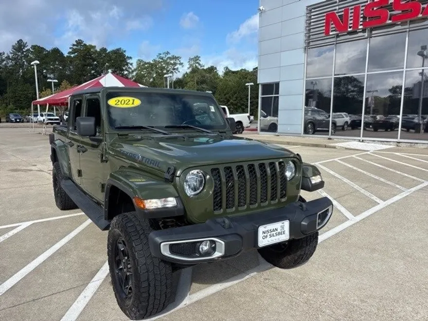 2021 Jeep Gladiator Sport photo 1