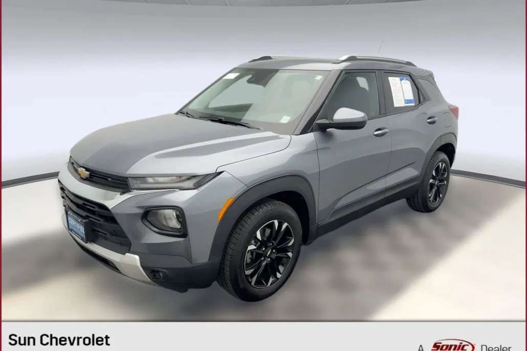 2022 Chevrolet Trailblazer LT photo 1