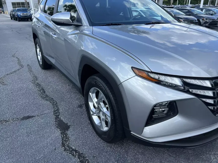 2022 Hyundai Tucson SEL photo 1