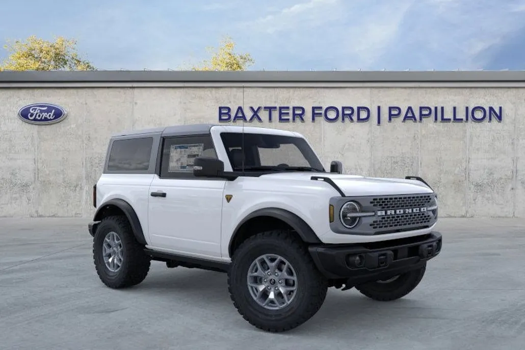2025 Ford Bronco Badlands photo 1
